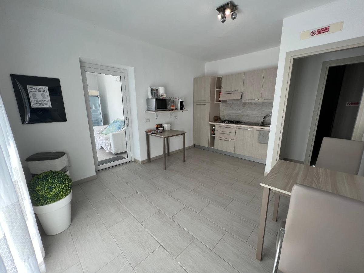 Al Mare Da Francesca Hotel Olbia Ngoại thất bức ảnh