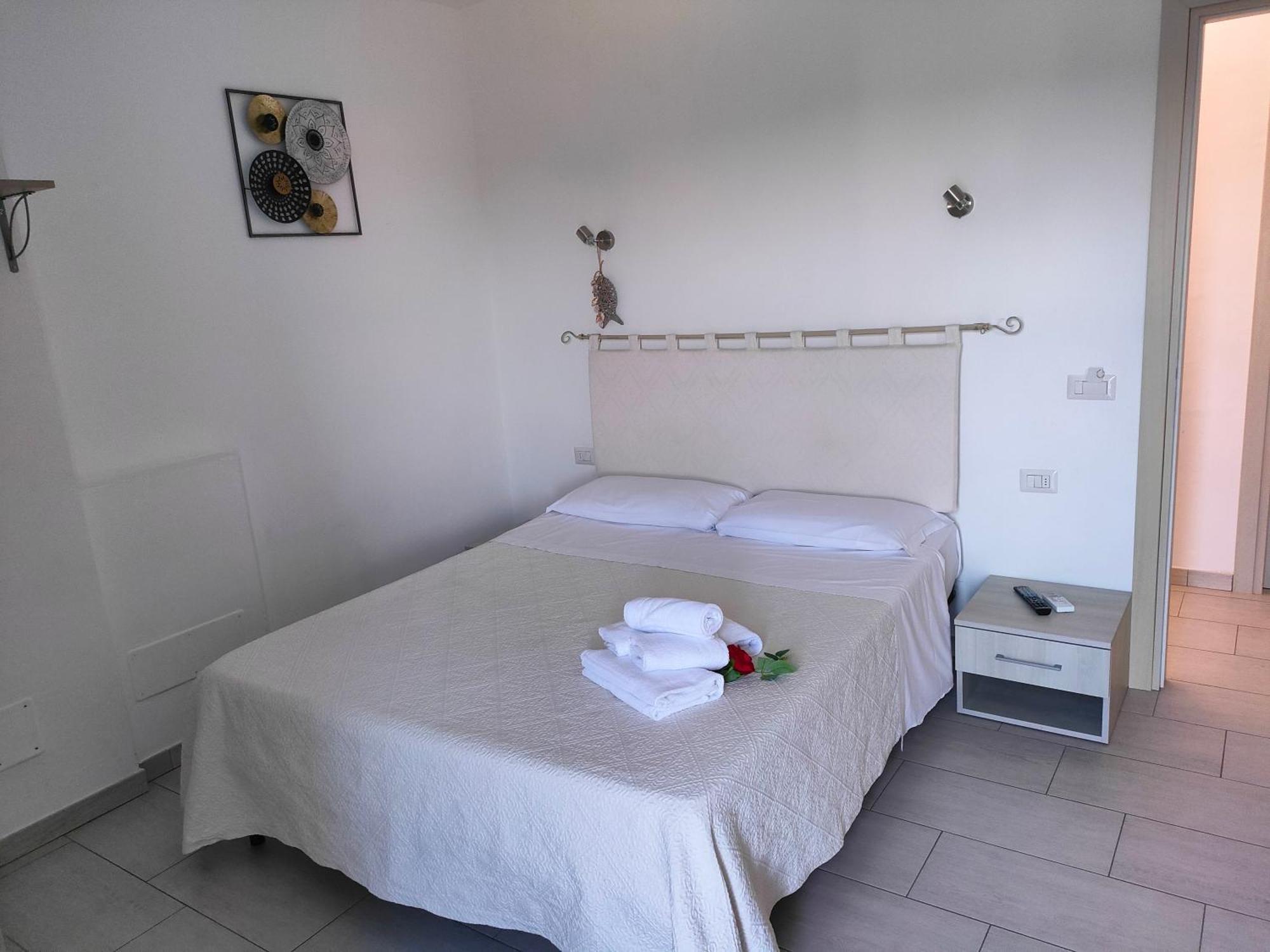 Al Mare Da Francesca Hotel Olbia Ngoại thất bức ảnh