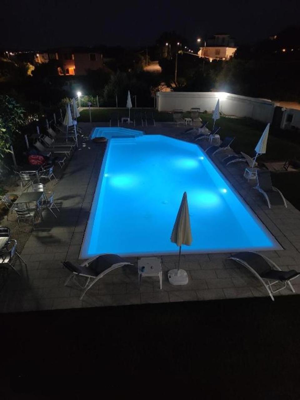 Al Mare Da Francesca Hotel Olbia Ngoại thất bức ảnh