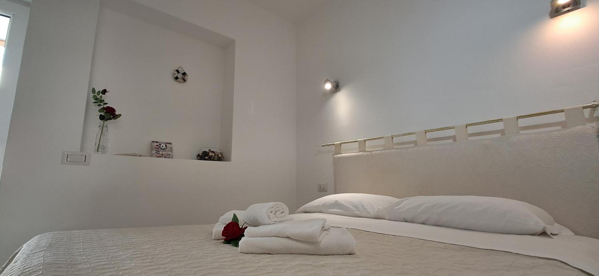 Al Mare Da Francesca Hotel Olbia Ngoại thất bức ảnh