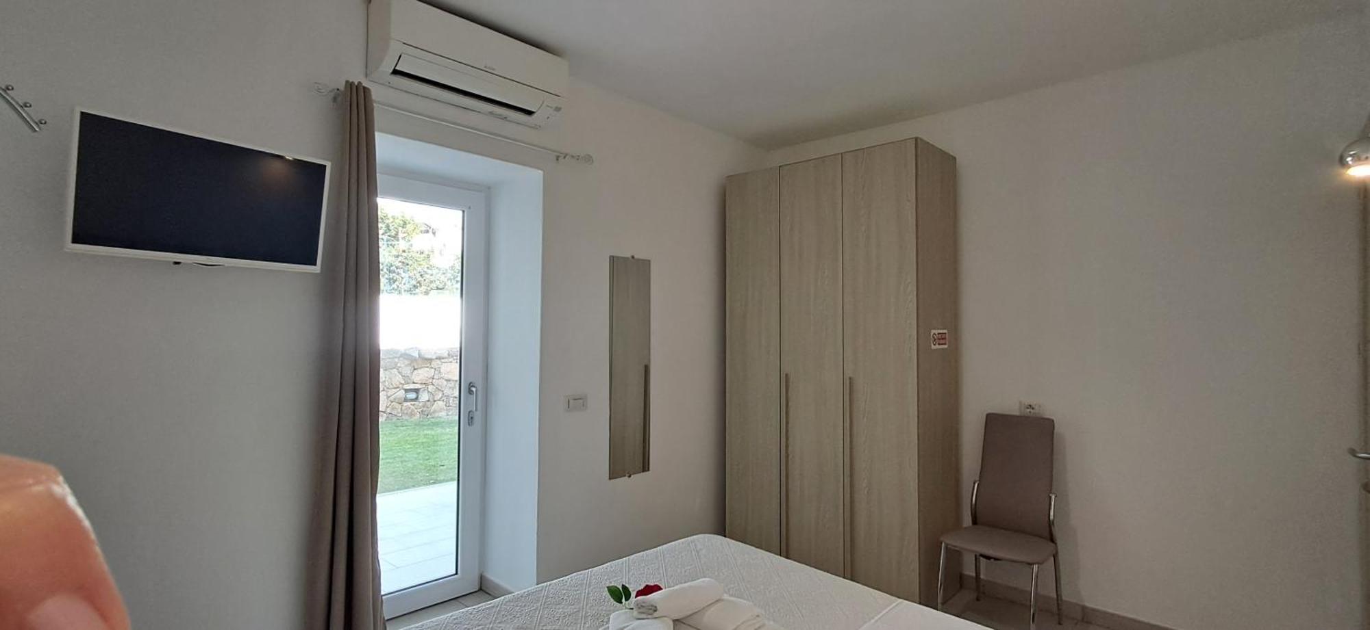 Al Mare Da Francesca Hotel Olbia Ngoại thất bức ảnh