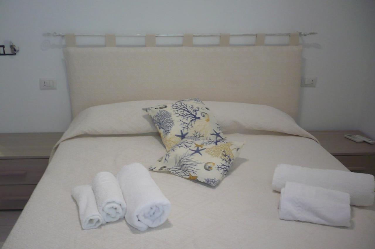 Al Mare Da Francesca Hotel Olbia Ngoại thất bức ảnh